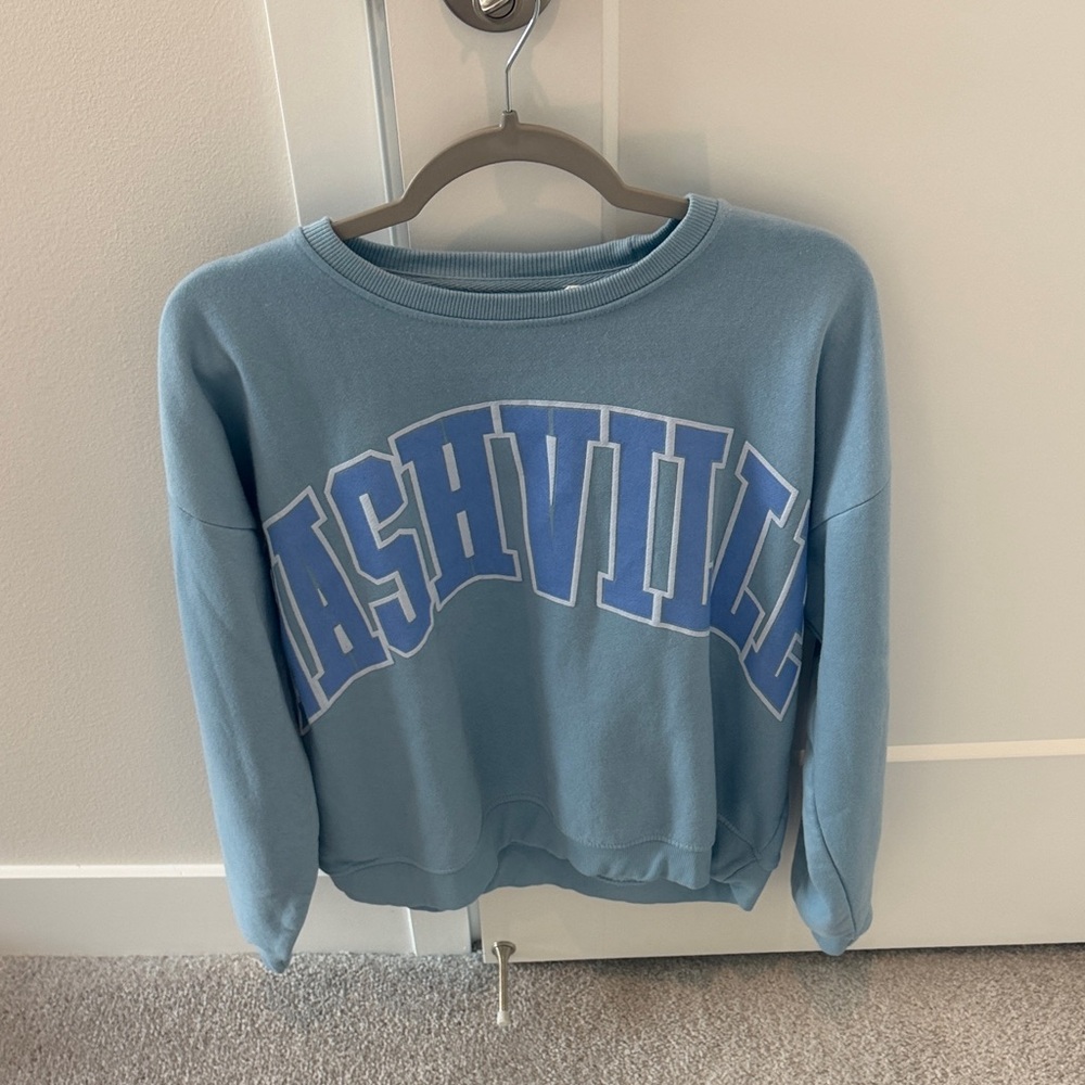 Light Blue 'Nashville' Crewneck Sweatshirt - Women's Casual Pullover
